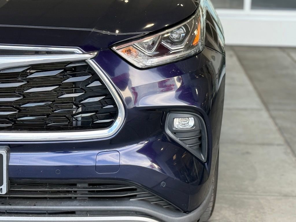 Used 2022 Toyota Highlander Platinum image 5