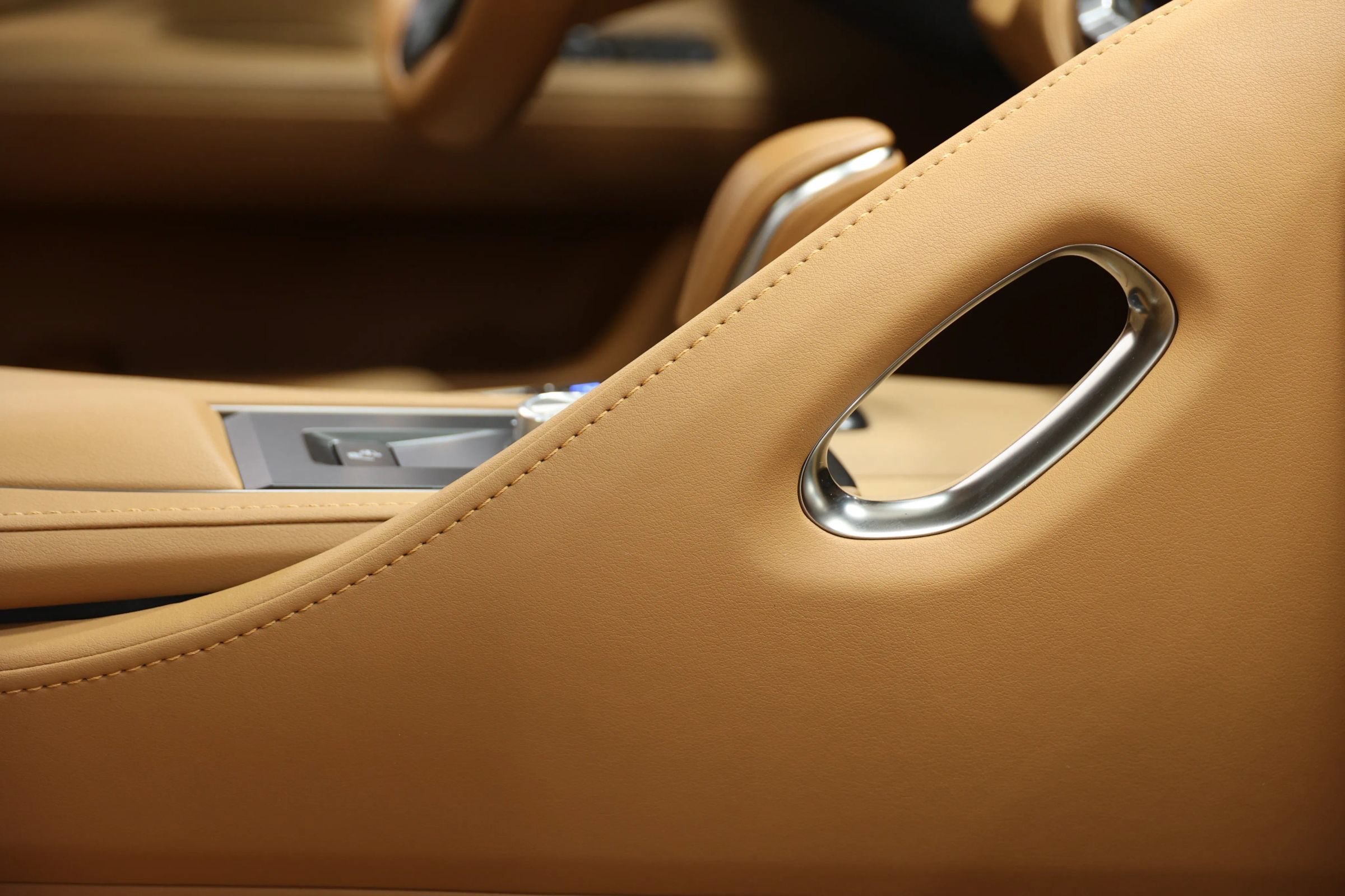 Used 2025 Lexus LC 500 Coupe w/ Touring Package RWD image 89