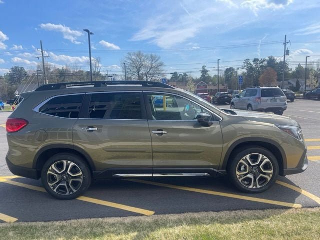 New 2026 Subaru Ascent Touring AWD/4WD image 3