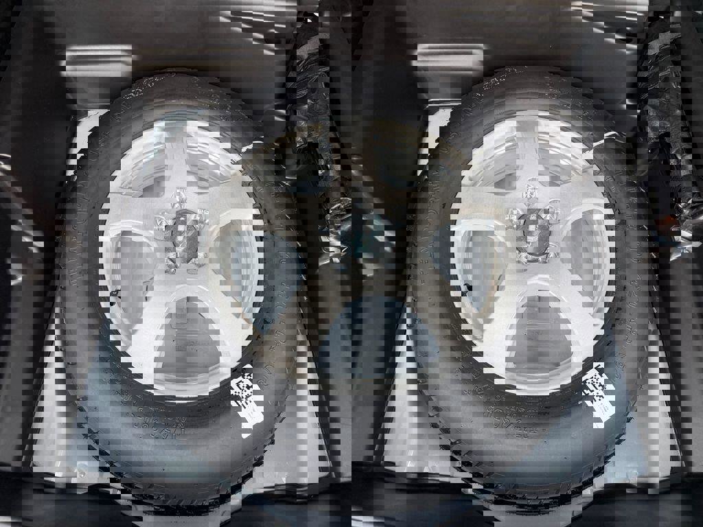 New 2026 Jeep Grand Cherokee Altitude image 20