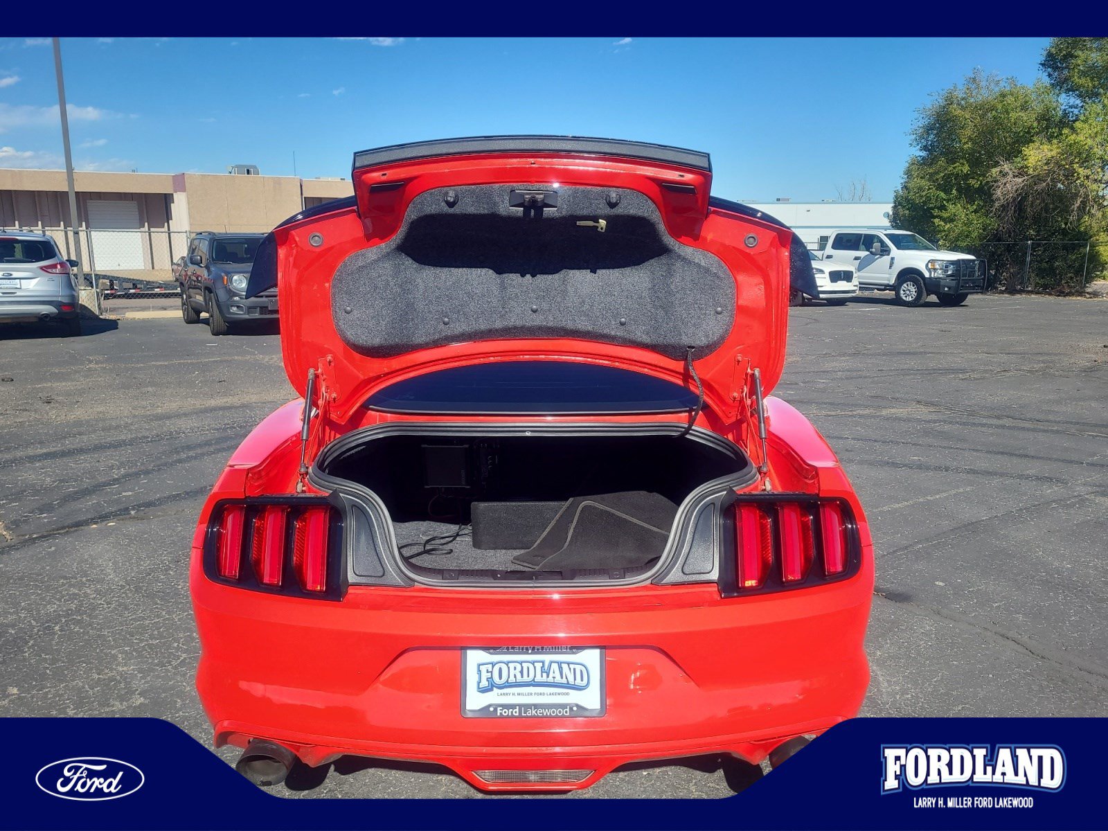 Used 2016 Ford Mustang GT w/ Black Accent Package RWD image 31