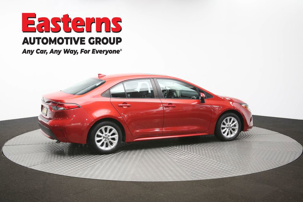 Used 2020 Toyota Corolla LE w/ LE Premium Package FWD image 44