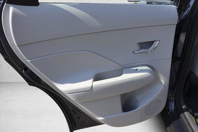 New 2027 Hyundai Kona SE AWD/4WD image 21
