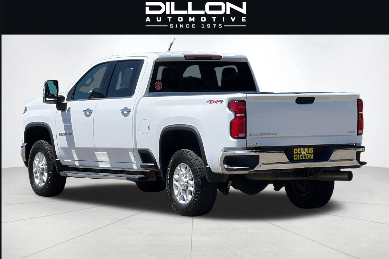 Used 2024 Chevrolet Silverado 2500 LTZ AWD/4WD image 6