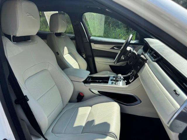 Certified 2025 Jaguar F-PACE R-Dynamic S AWD/4WD image 20