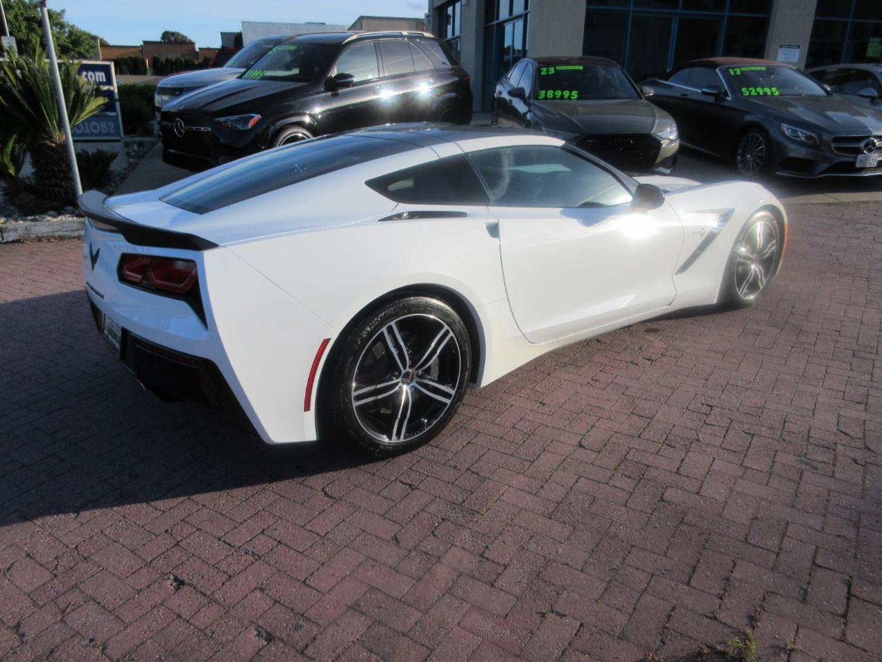 Used 2017 Chevrolet Corvette Stingray Coupe w/ Carbon Flash Badge Package image 76