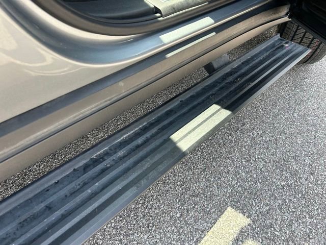 Used 2023 Chevrolet Tahoe High Country w/ Premium Package 2 image 11