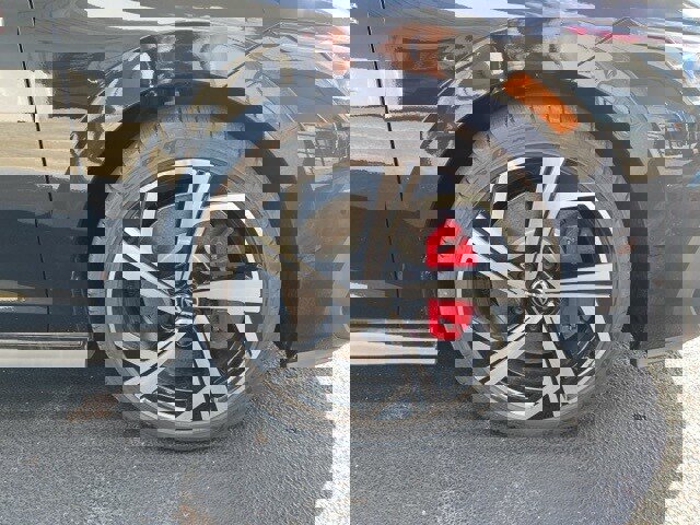 New 2025 Volkswagen GTI SE image 19