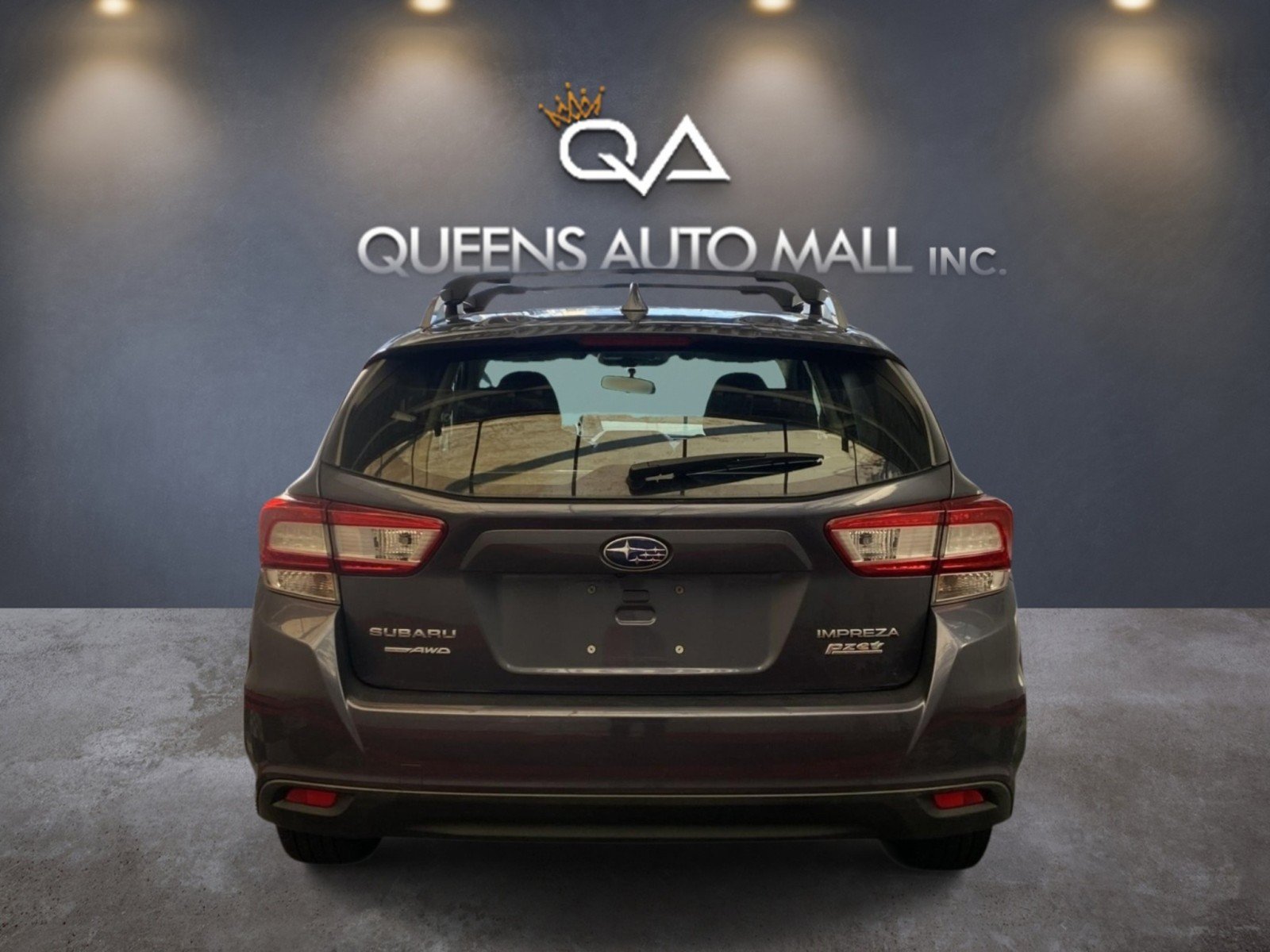 Used 2017 Subaru Impreza 2.0i Premium AWD/4WD image 4