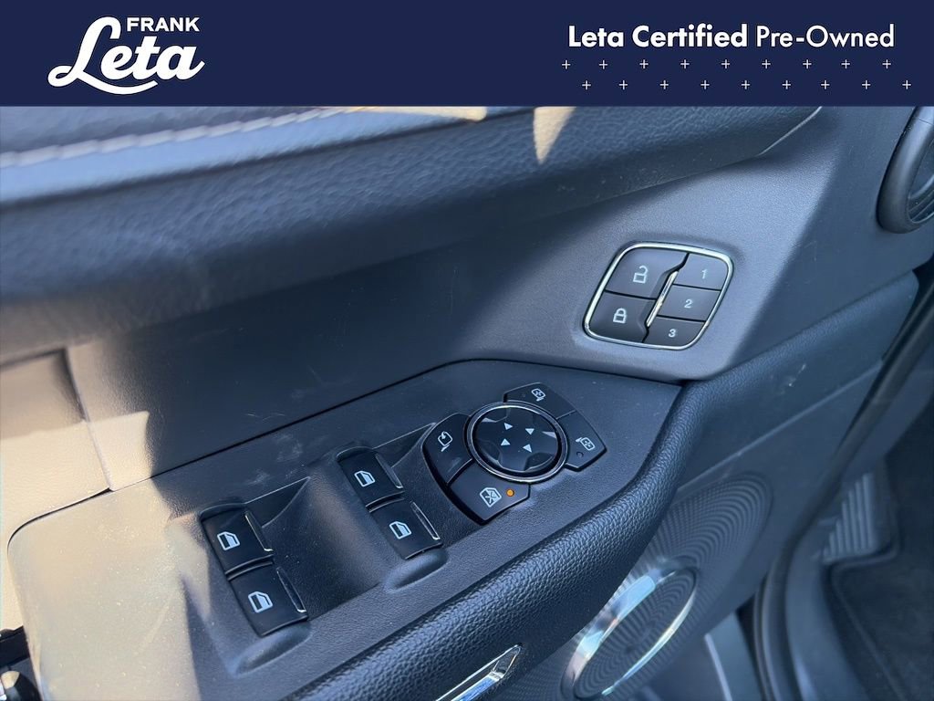 Used 2024 Ford Expedition XLT image 16