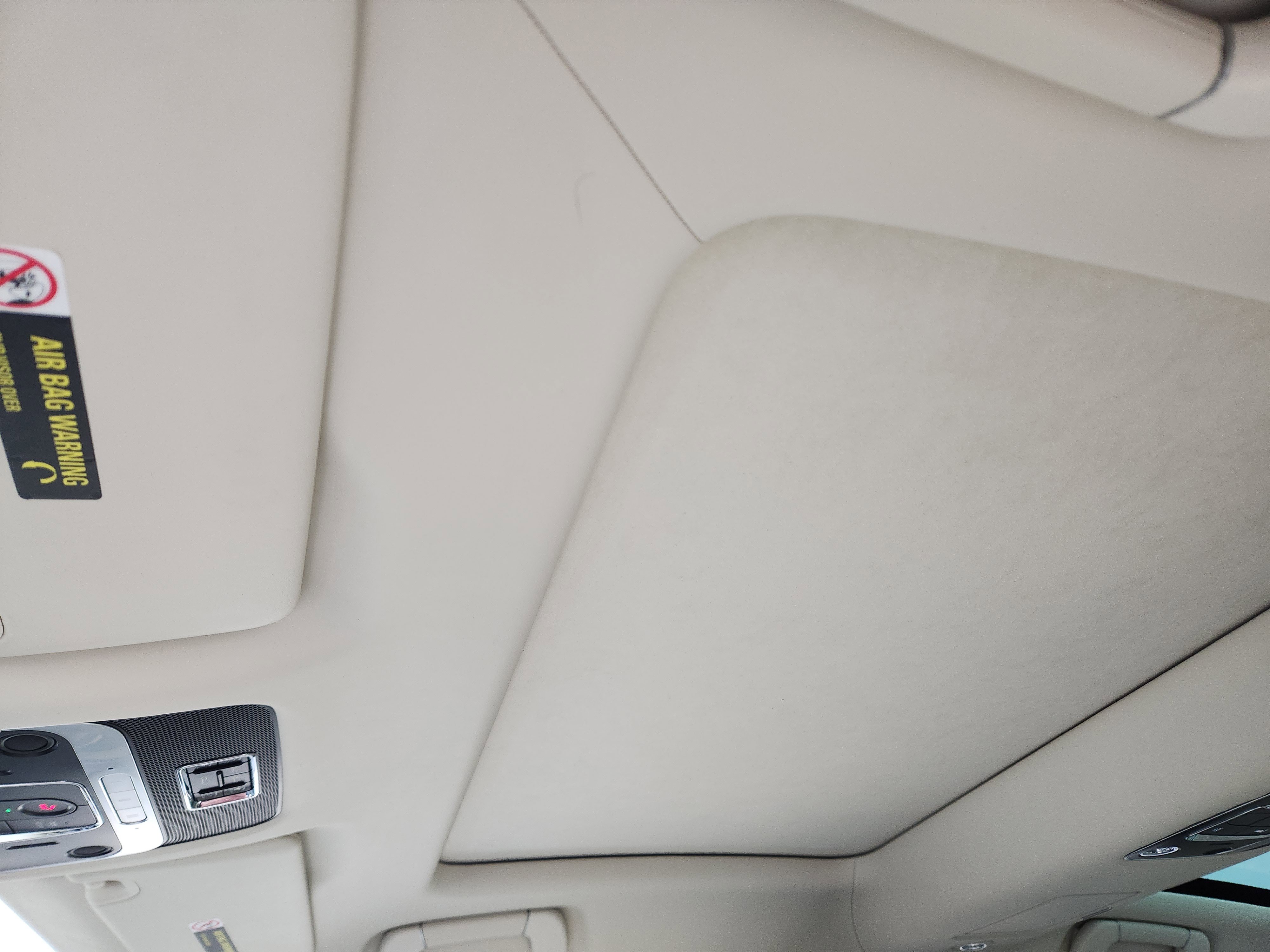 Used 2021 Bentley Flying Spur W12 image 25