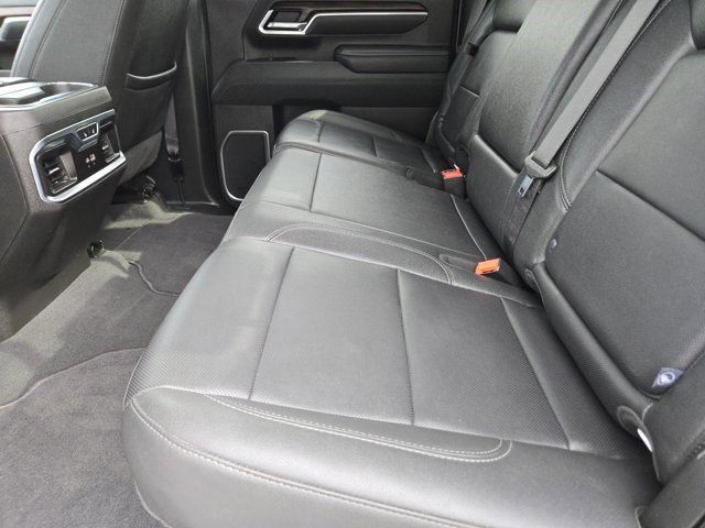 Certified 2025 GMC Sierra 2500 SLT w/ SLT Convenience Package AWD/4WD image 25