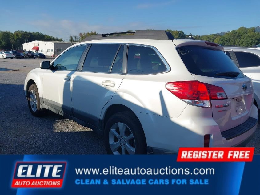 Used 2013 Subaru Outback 2.5i Limited image 28