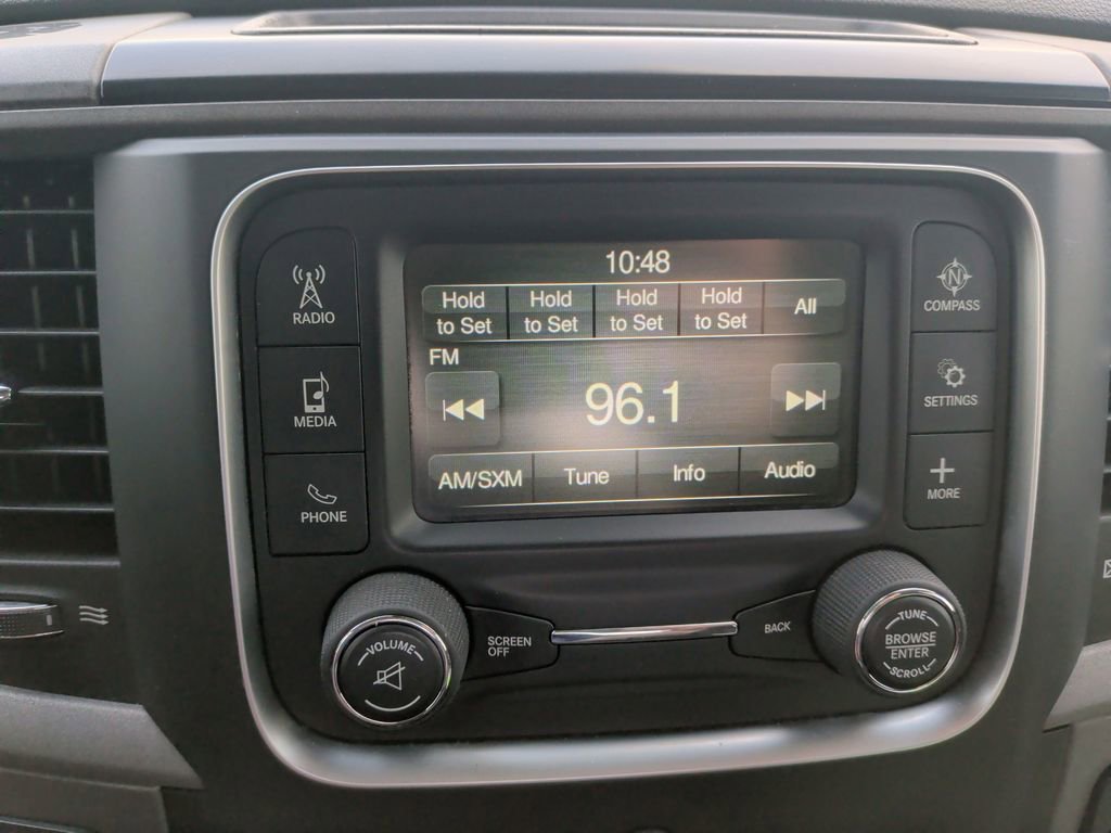 Used 2018 RAM 1500 Express w/ Express Value Package AWD/4WD image 10