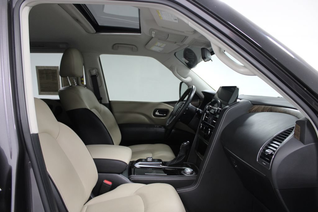 Used 2024 INFINITI QX80 Premium Select w/ Cargo Package AWD/4WD image 29