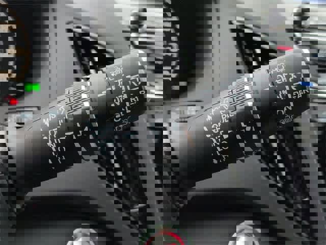 Used 2025 Acura RDX SH-AWD w/ Technology Package image 28