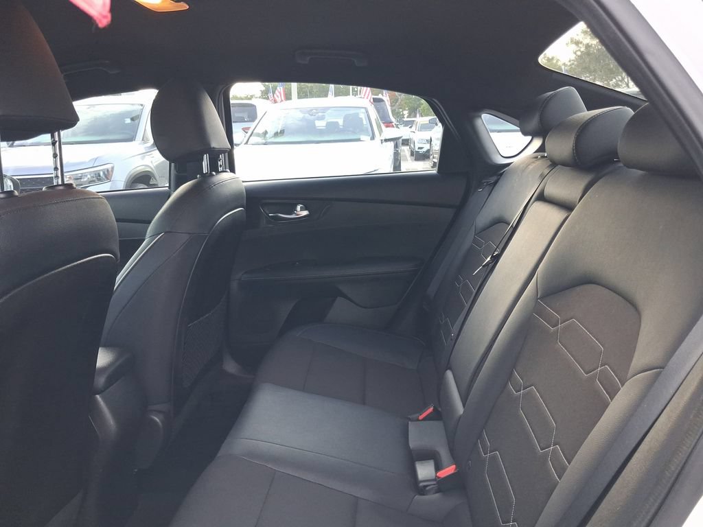 Used 2023 Kia Forte GT-Line w/ GT-Line Technology Package FWD image 8