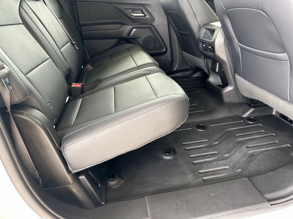 Used 2024 Chevrolet Silverado EV W/T AWD/4WD image 33