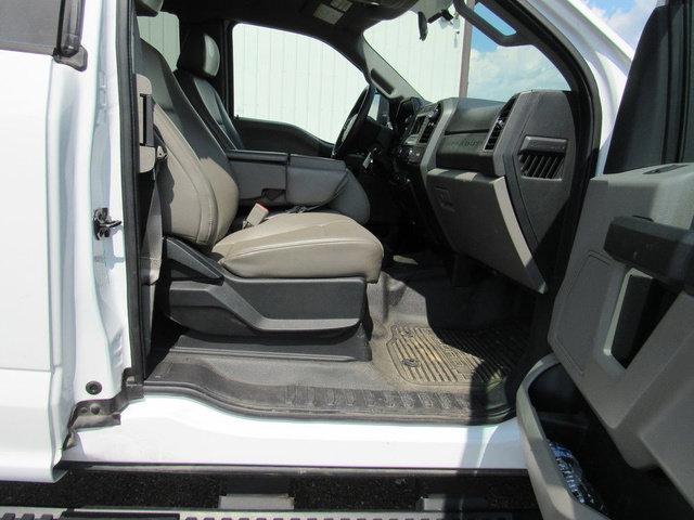 Used 2018 Ford F350 XL w/ Power Equipment Group AWD/4WD image 13