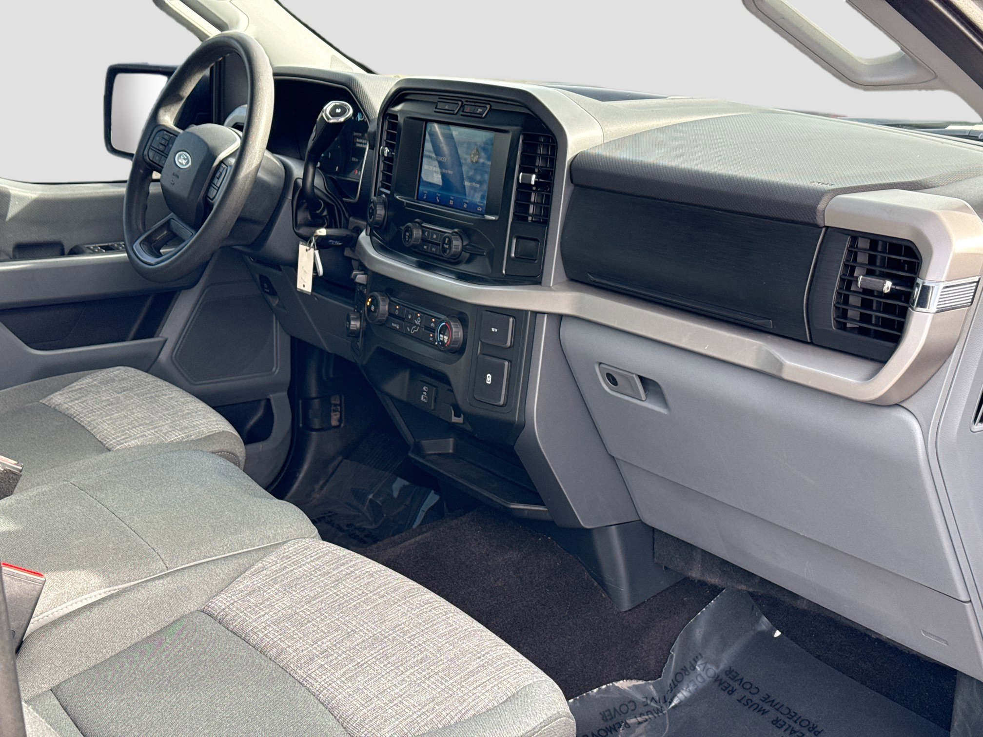 Used 2022 Ford F150 XLT w/ Trailer Tow Package image 11