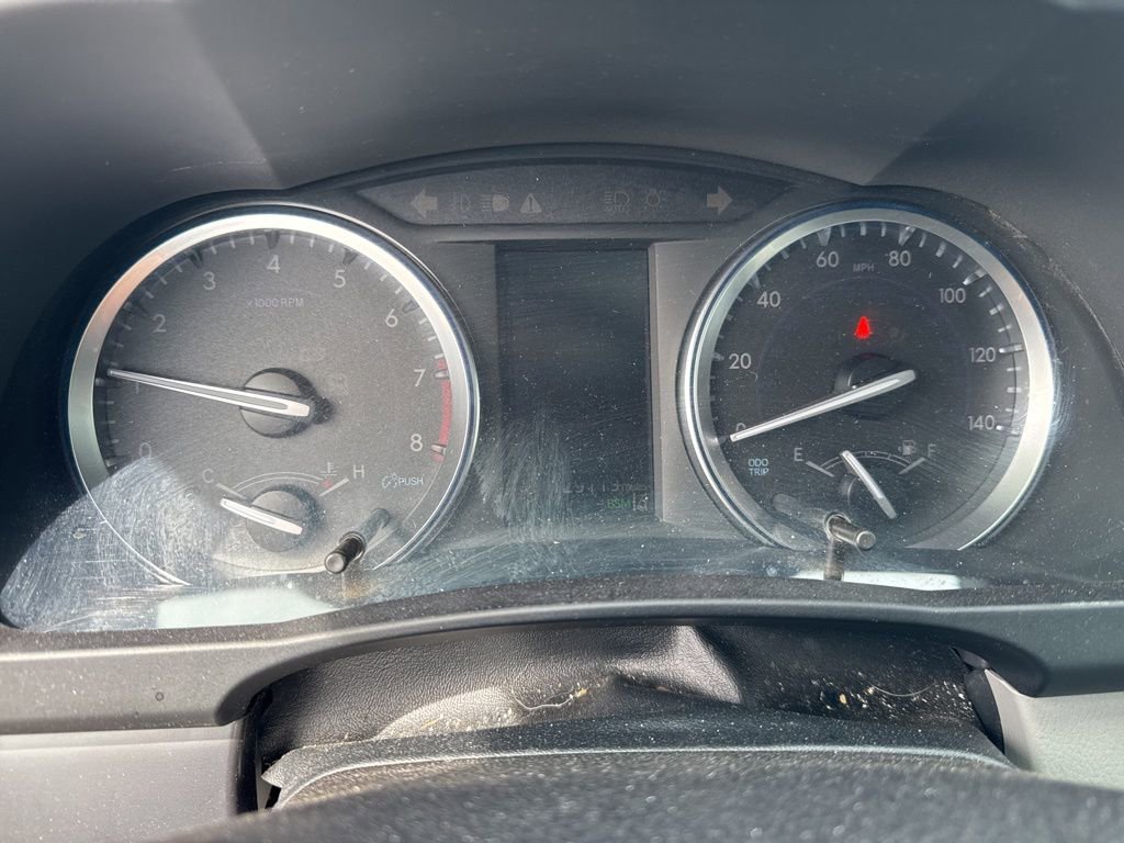 Used 2018 Toyota Highlander XLE AWD/4WD image 11