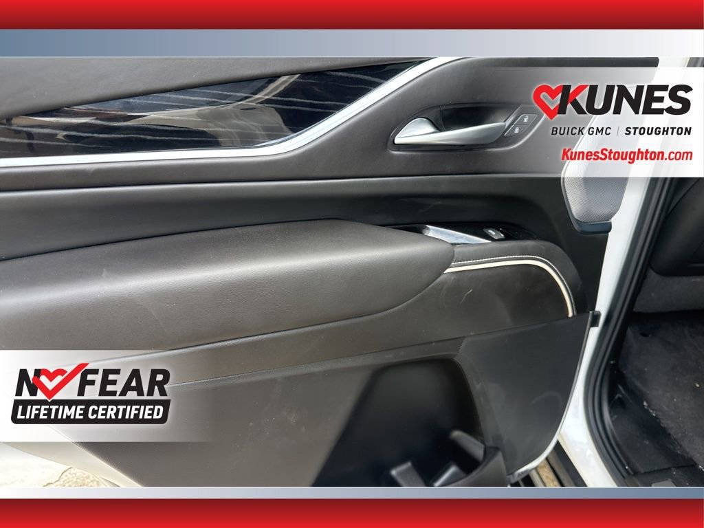 Used 2023 Cadillac Escalade V image 37