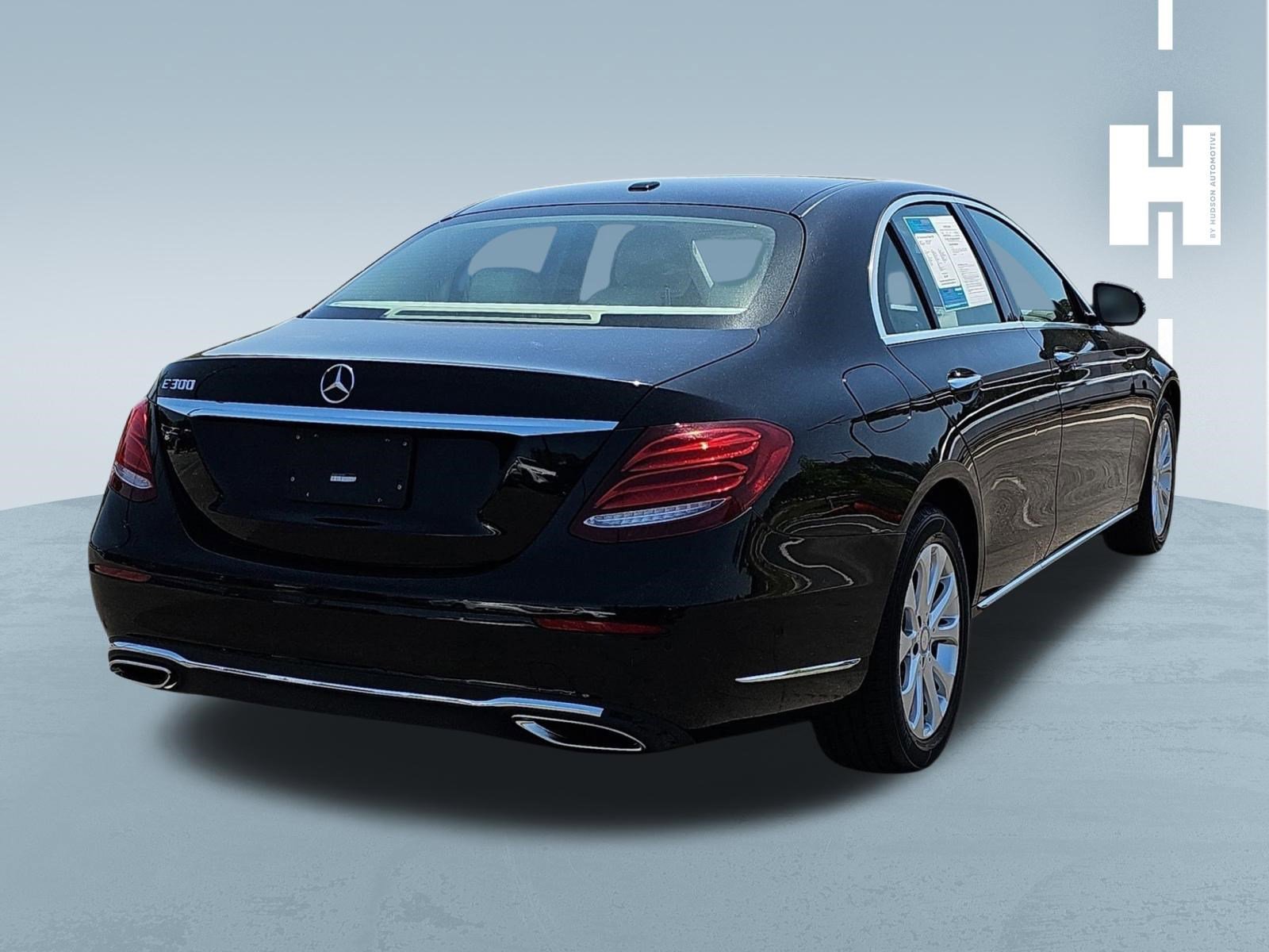 Used 2017 Mercedes-Benz E 300 image 3