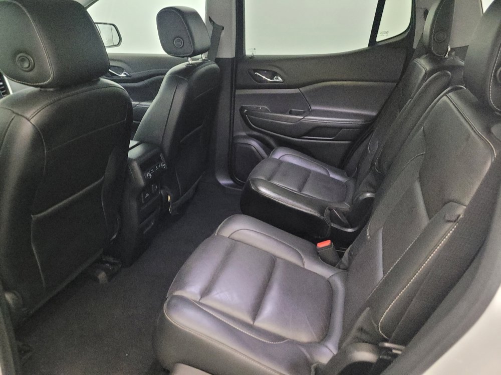 Used 2019 GMC Acadia SLT w/ LPO, Floor Liner Package AWD/4WD image 18
