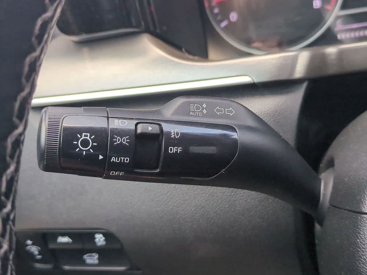 Used 2022 Kia Sorento SX AWD/4WD image 29