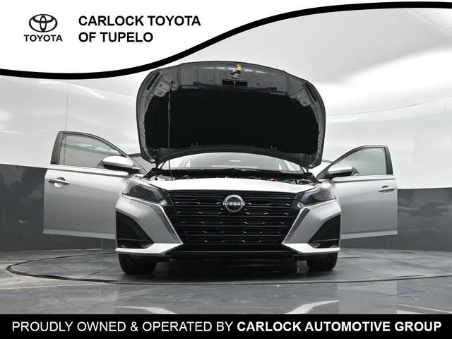 Used 2023 Nissan Altima 2.5 SV w/ SV Premium Package FWD image 57