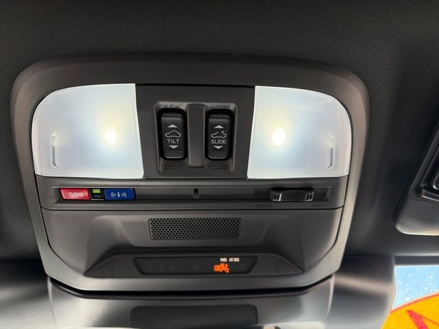 Used 2024 Subaru Crosstrek 2.5i Wilderness w/ Wilderness Package AWD/4WD image 17