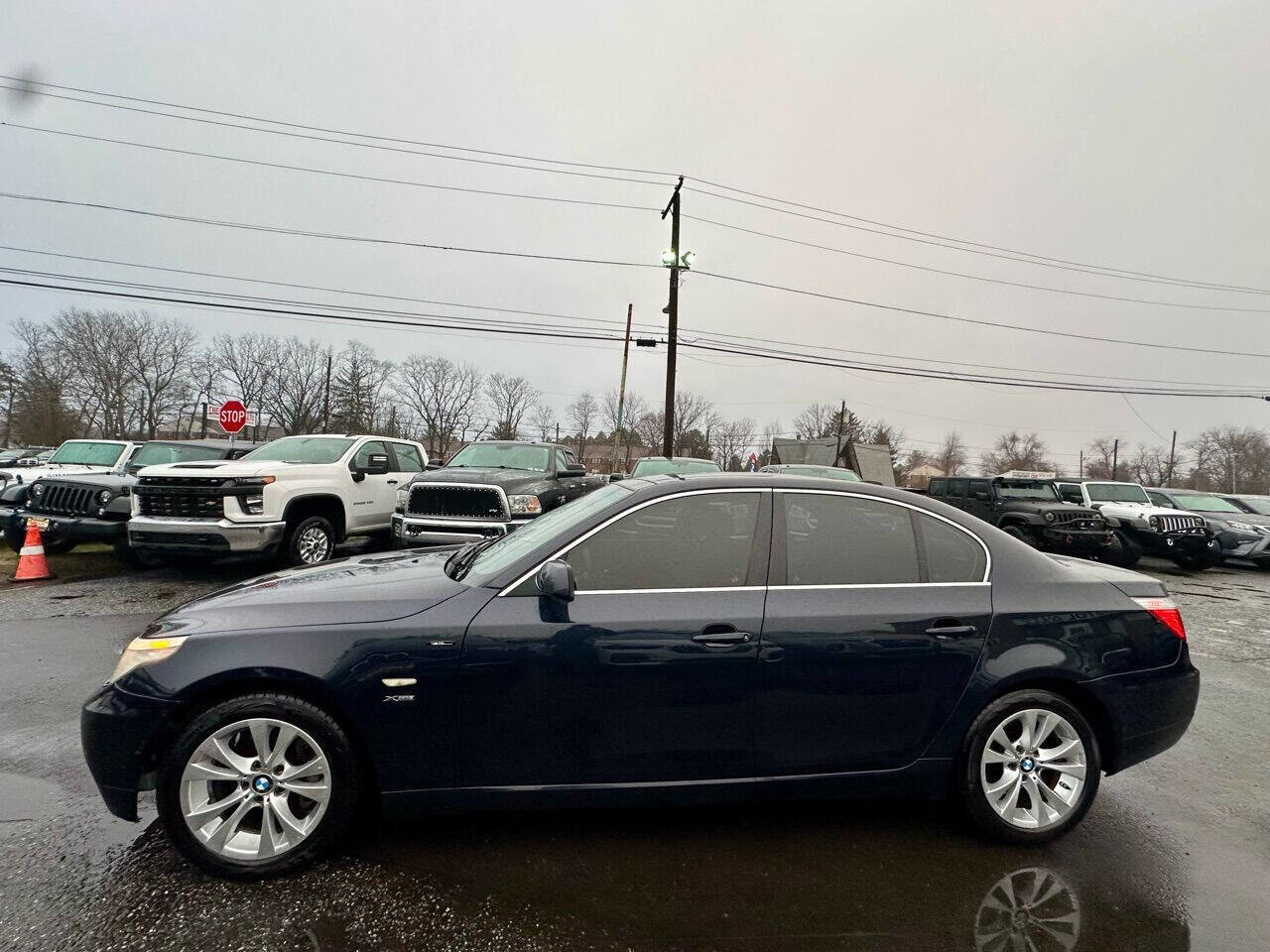 Used 2010 BMW 535i xDrive Sedan image 8