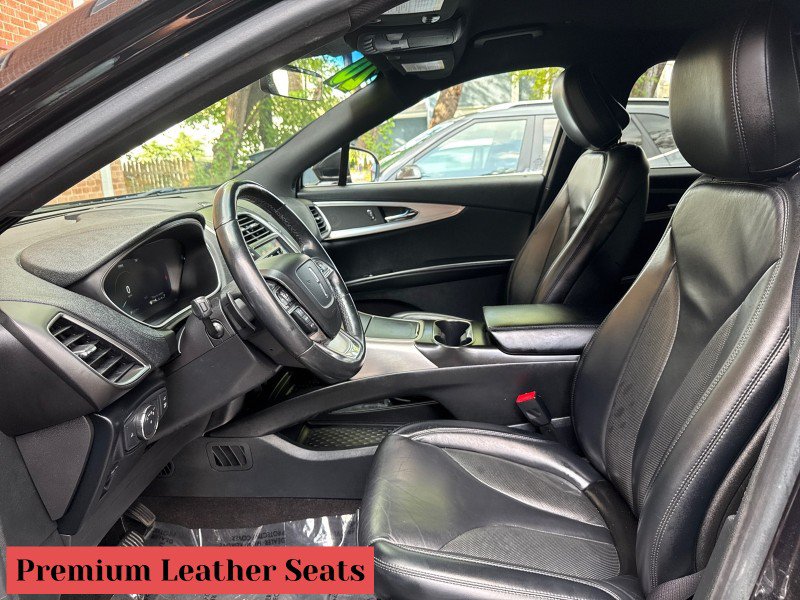 Used 2020 Lincoln Nautilus Premier w/ Equipment Group 101A AWD/4WD image 15