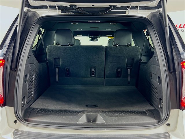 Used 2024 GMC Yukon XL SLT image 25