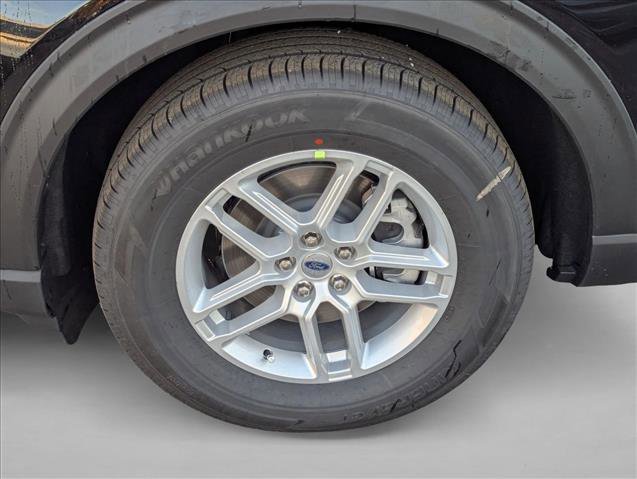 New 2026 Ford Explorer Active w/ Active Comfort Package image 9