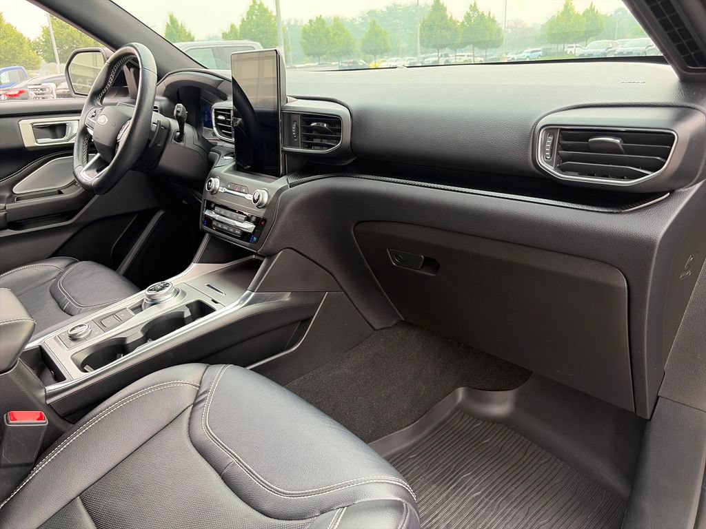 Used 2020 Ford Explorer ST w/ Premium Technology Package AWD/4WD image 10