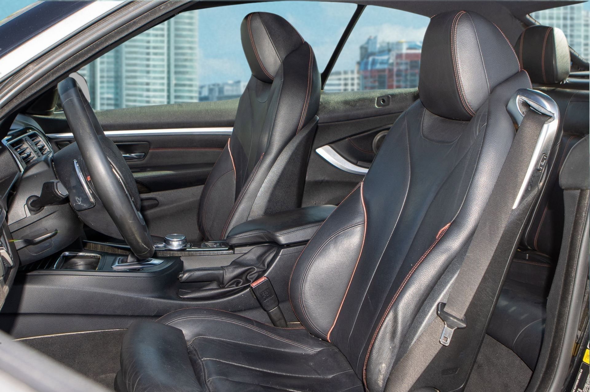 Used 2018 BMW 430i Convertible image 6