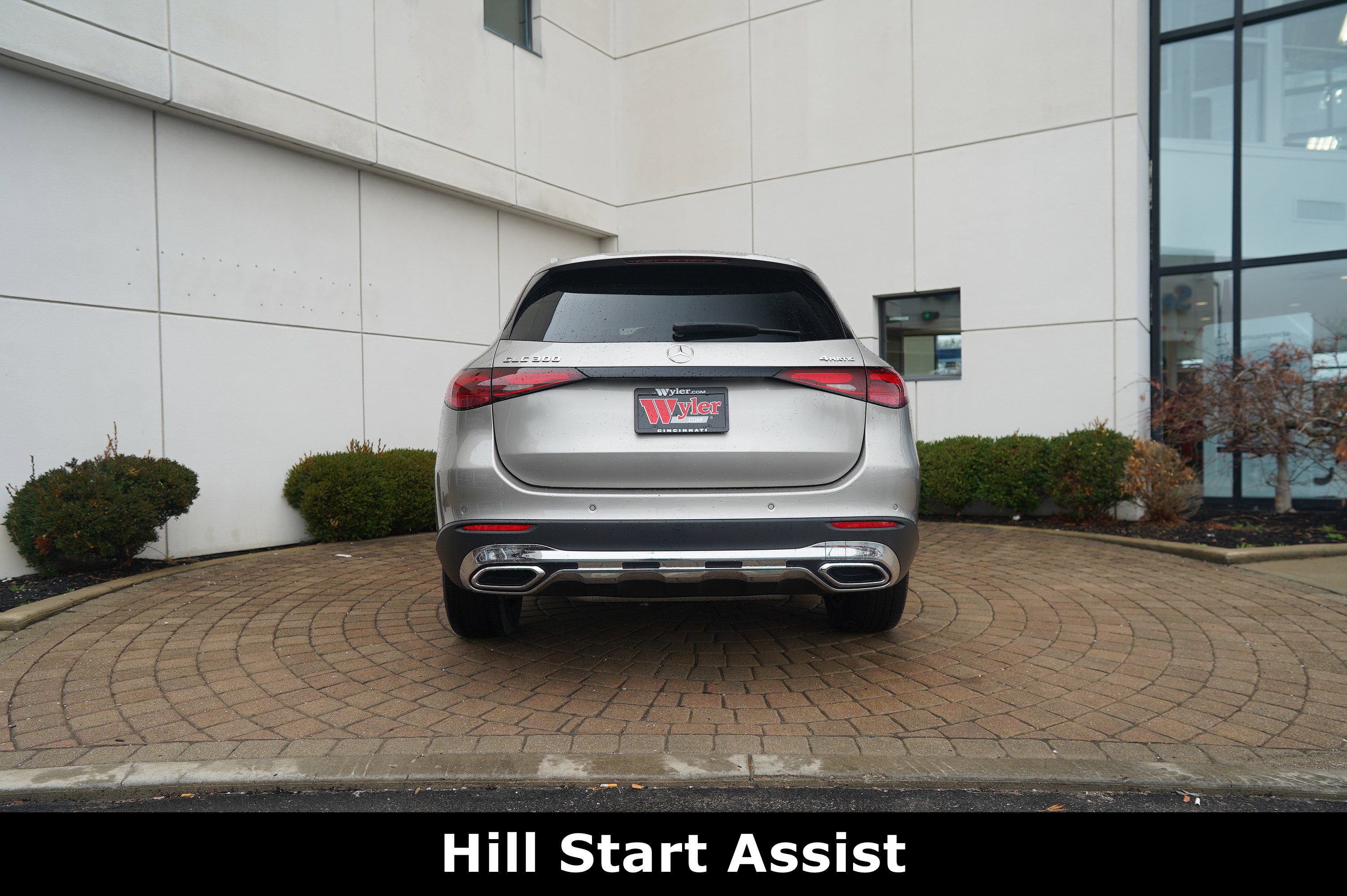 Used 2024 Mercedes-Benz GLC 300 4MATIC image 21