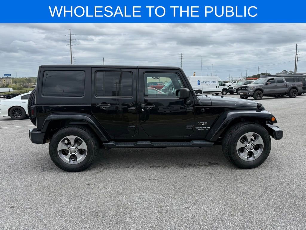 Used 2016 Jeep Wrangler Unlimited Sahara w/ Connectivity Group image 6