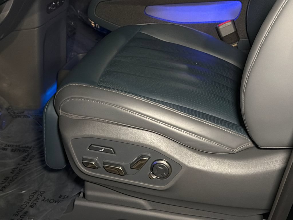Certified 2024 Kia EV9 GT-Line AWD/4WD image 25