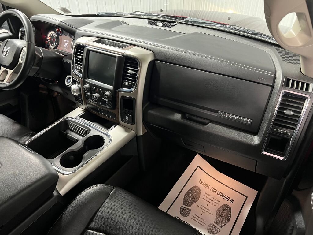 Used 2017 RAM 1500 Laramie w/ Convenience Group image 3