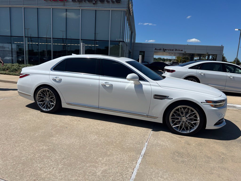 Used 2021 Genesis G90 5.0 Ultimate RWD image 6