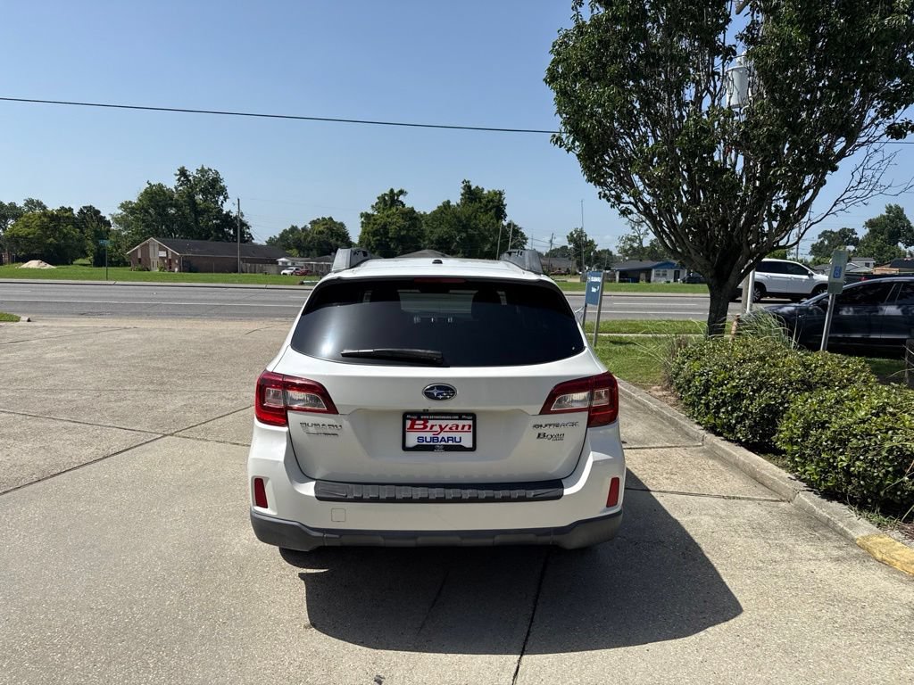 Used 2015 Subaru Outback 2.5i Limited AWD/4WD image 6