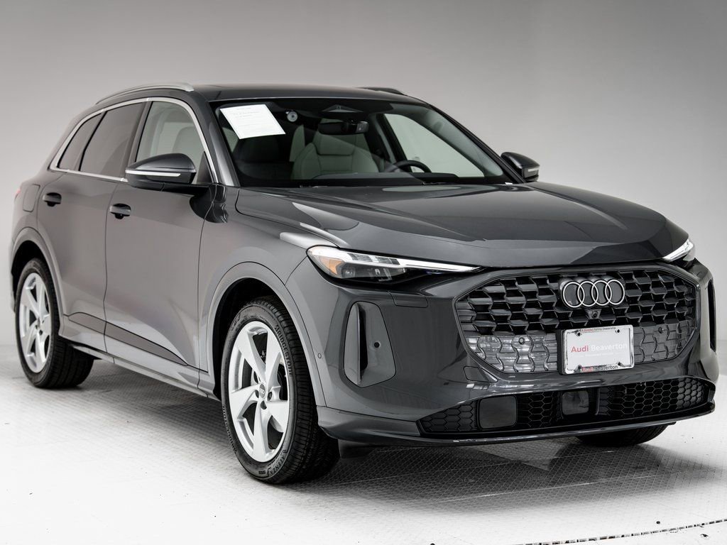 Used 2025 Audi Q5 Prestige image 30