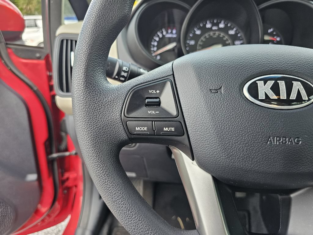 Used 2014 Kia Rio LX FWD image 21
