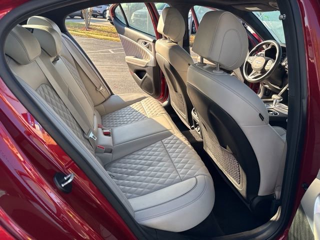 Used 2023 Genesis G70 3.3T w/ Sport Prestige Package image 26
