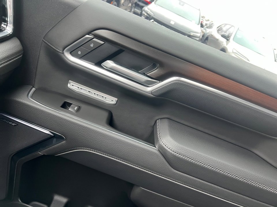Certified 2026 GMC Sierra 1500 Denali w/ Denali Reserve Package image 32