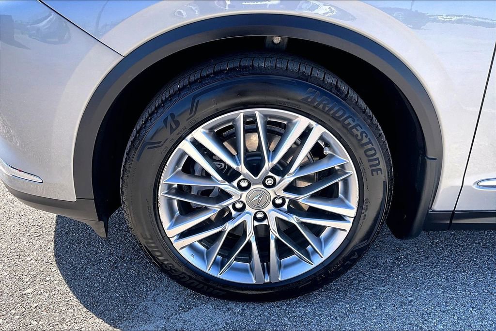 Used 2023 Acura MDX SH-AWD w/ Advance Package image 12