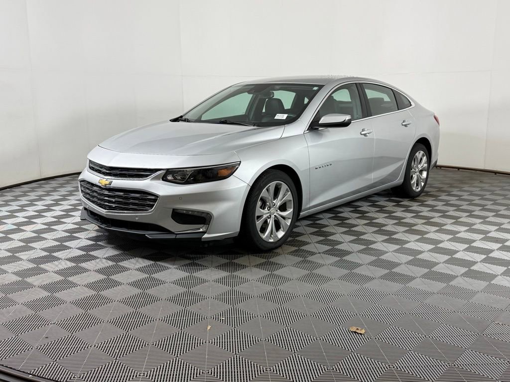 Used 2018 Chevrolet Malibu Premier w/ Driver Confidence Package image 7