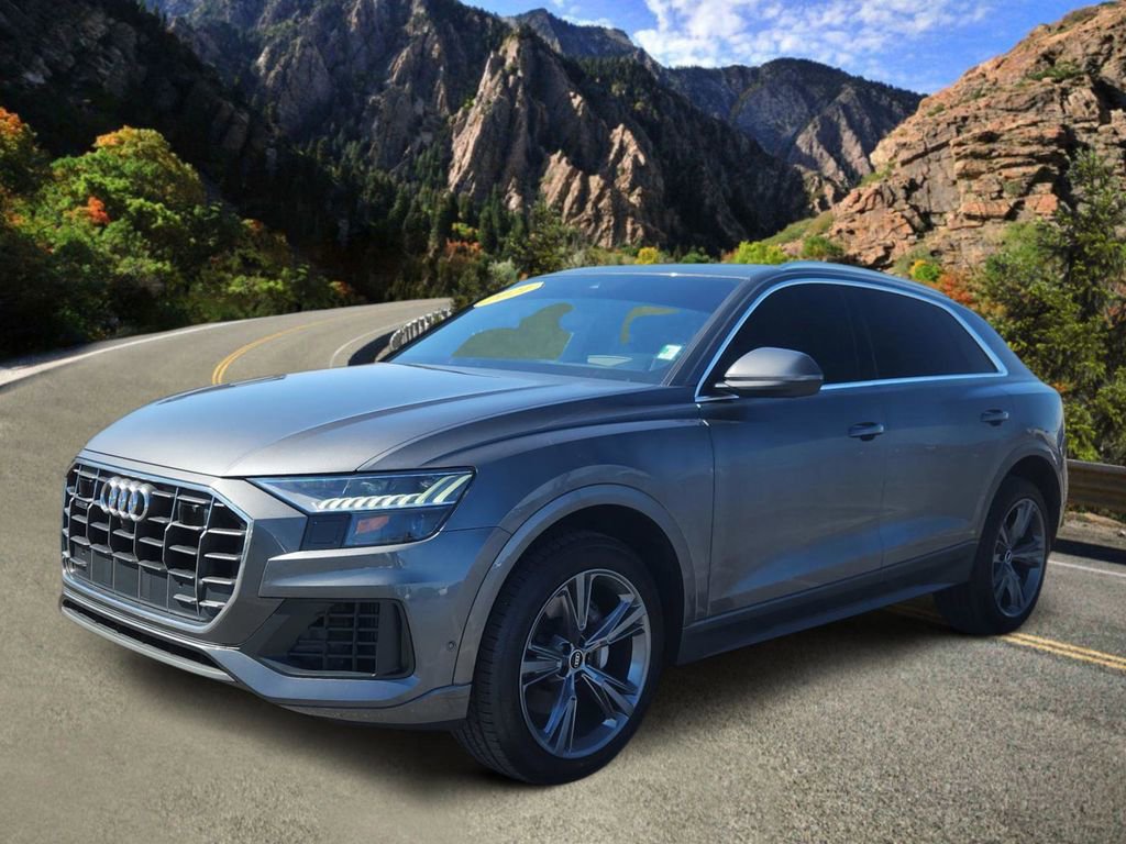 Used 2021 Audi Q8 Prestige w/ Prestige Package image 5